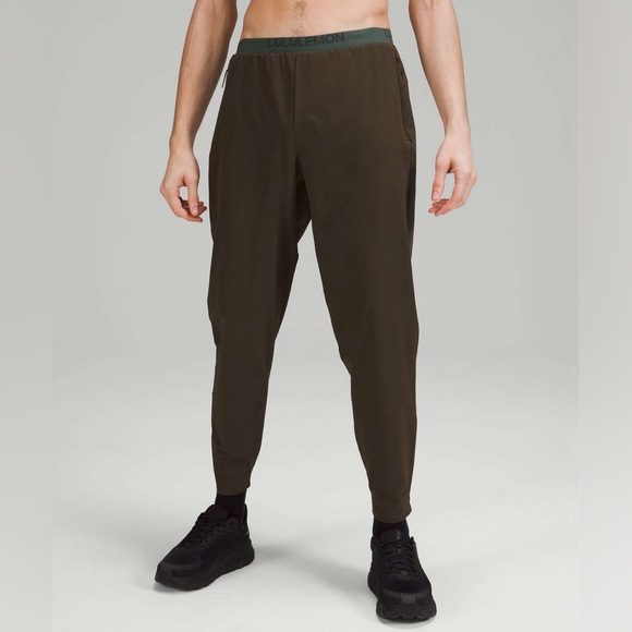Lululemon Men’s Run State Jogger In Dark Olive - Picture 4 of 5
